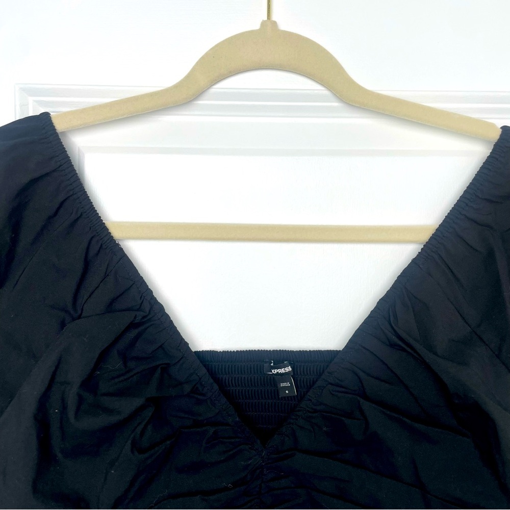 EXPRESS- V-Neck Pleated Peplum Top - Picture 8 of 10